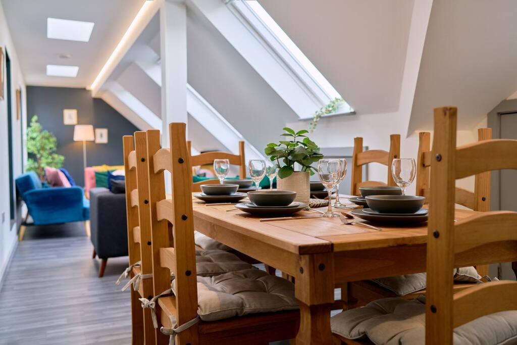 York City Central Apartment And Coffee Shop Экстерьер фото