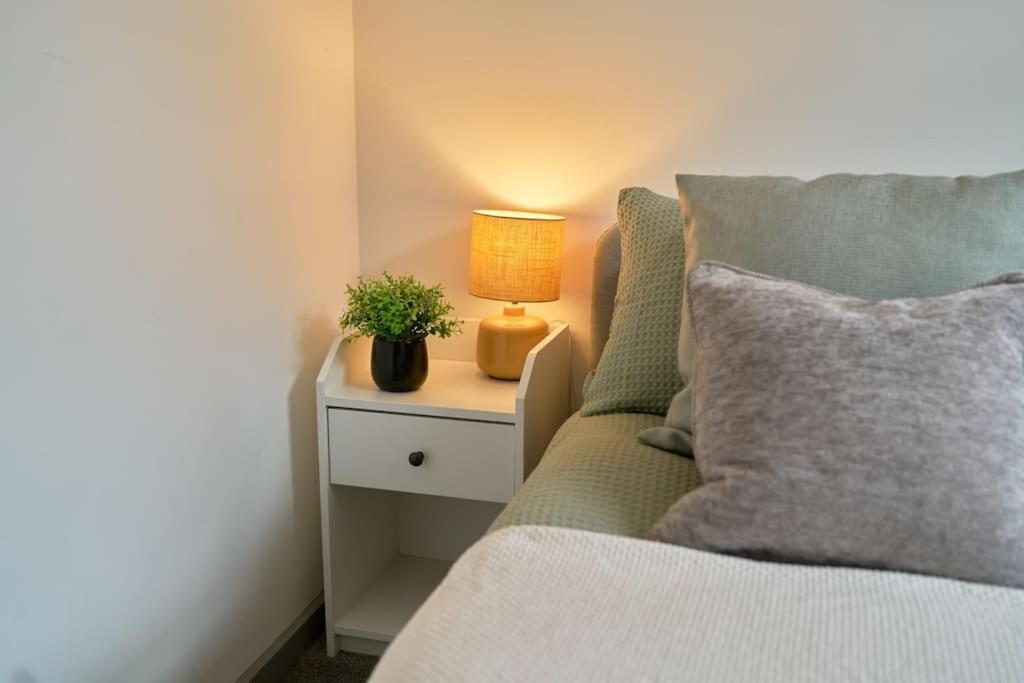 York City Central Apartment And Coffee Shop Экстерьер фото